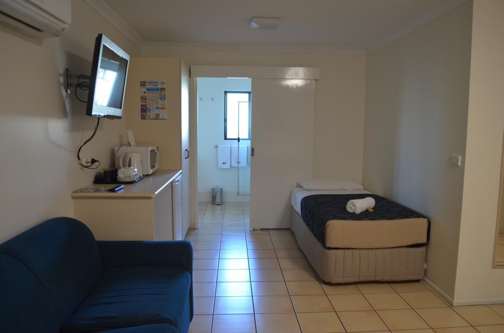 Rockhampton Palms Motor Inn Exteriör bild