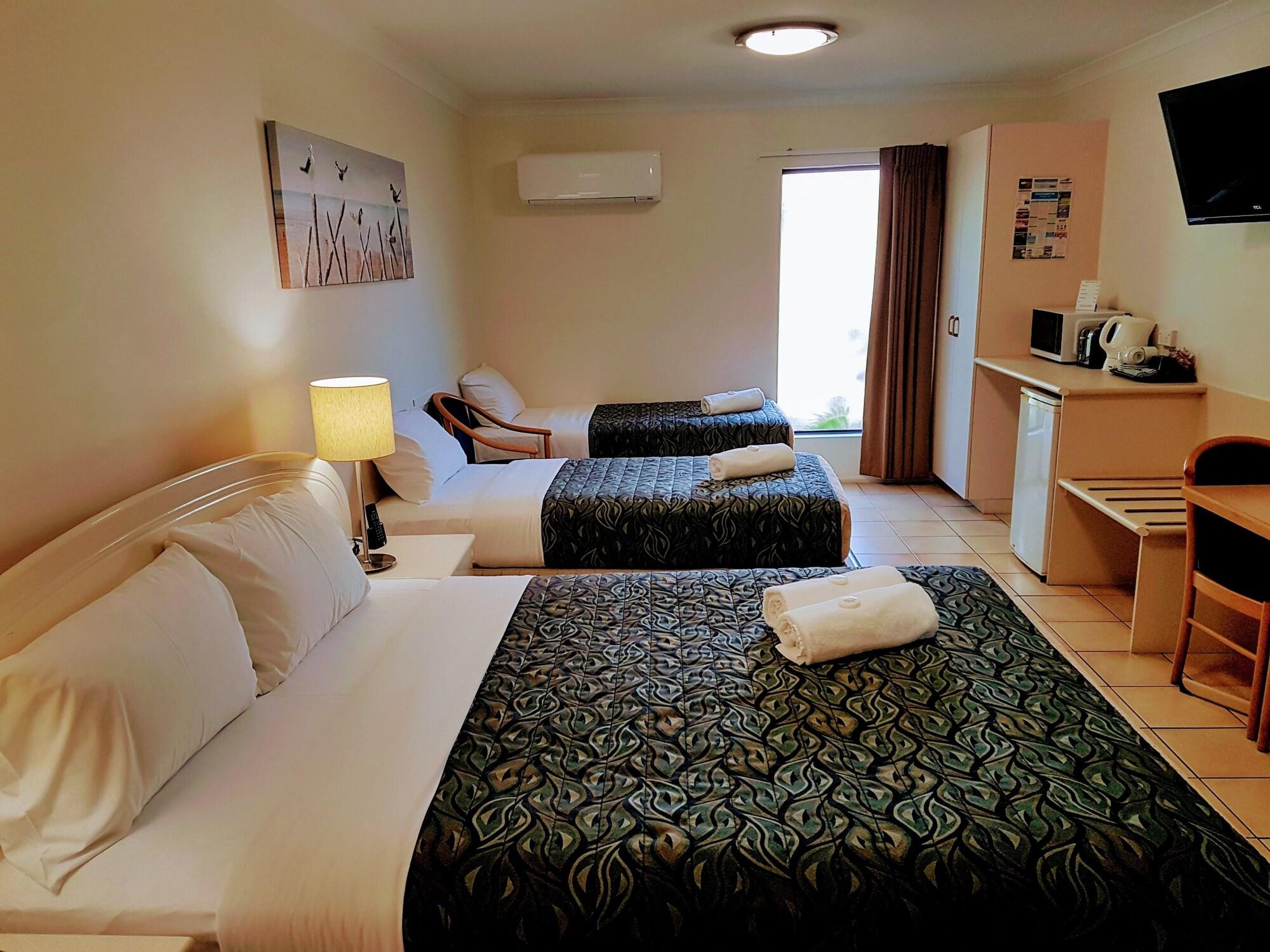Rockhampton Palms Motor Inn Exteriör bild