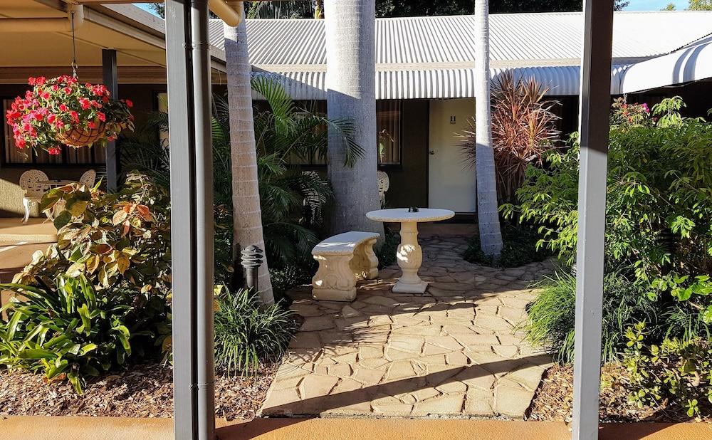 Rockhampton Palms Motor Inn Exteriör bild