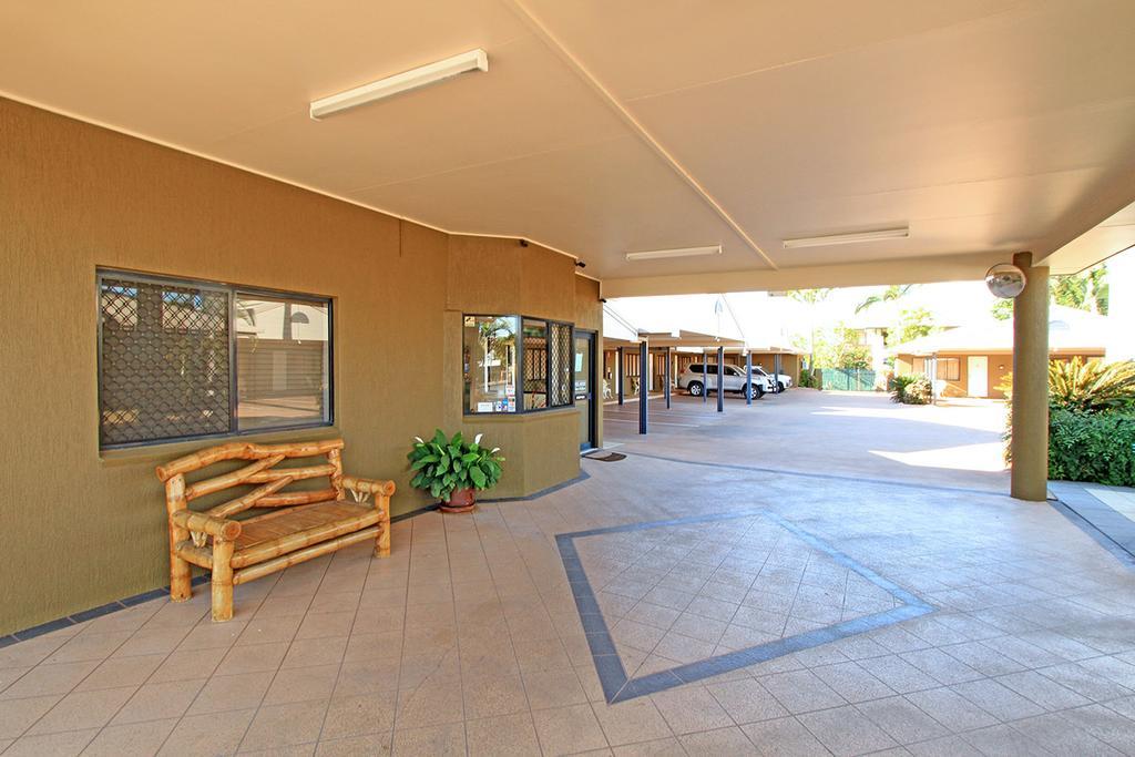 Rockhampton Palms Motor Inn Exteriör bild