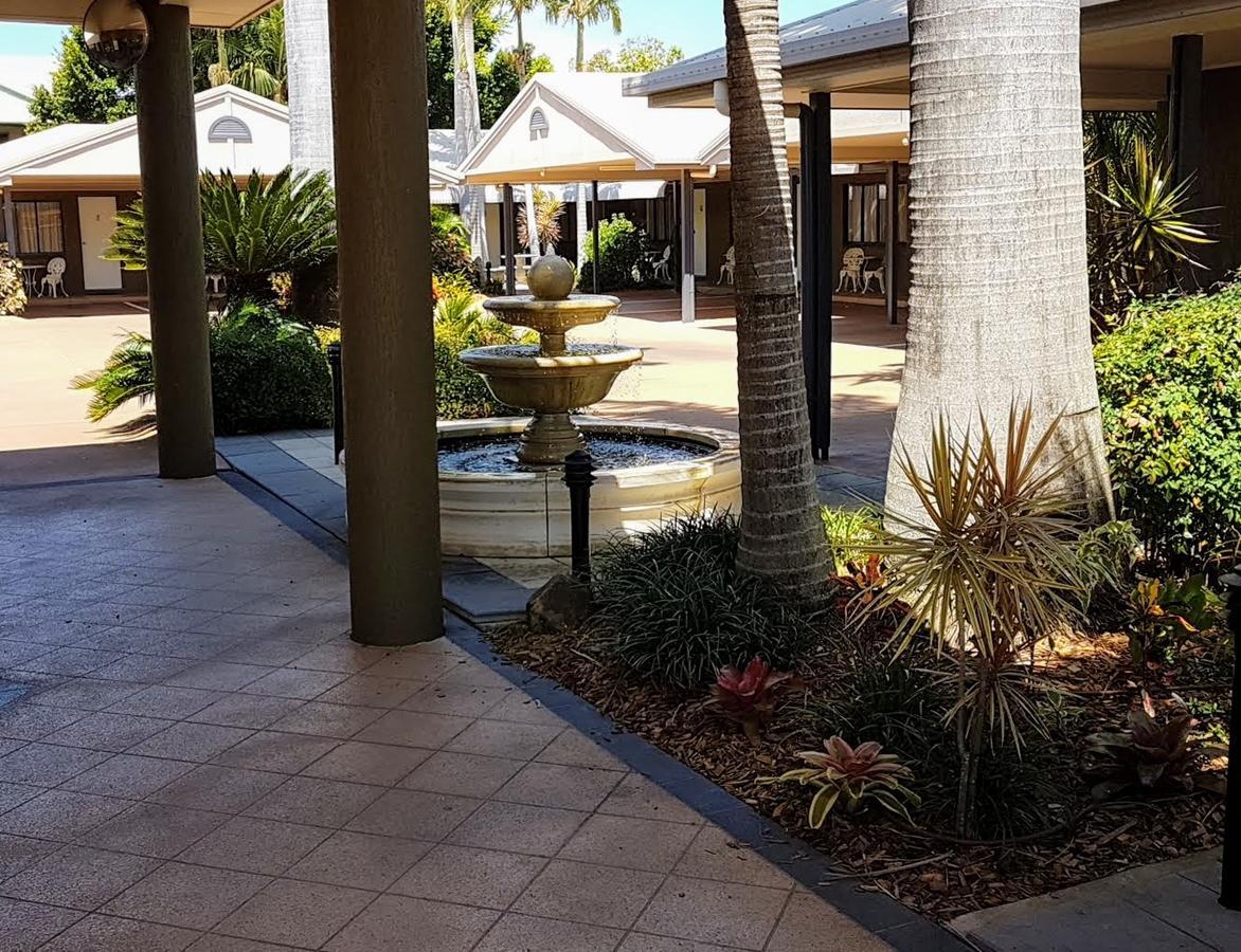 Rockhampton Palms Motor Inn Exteriör bild