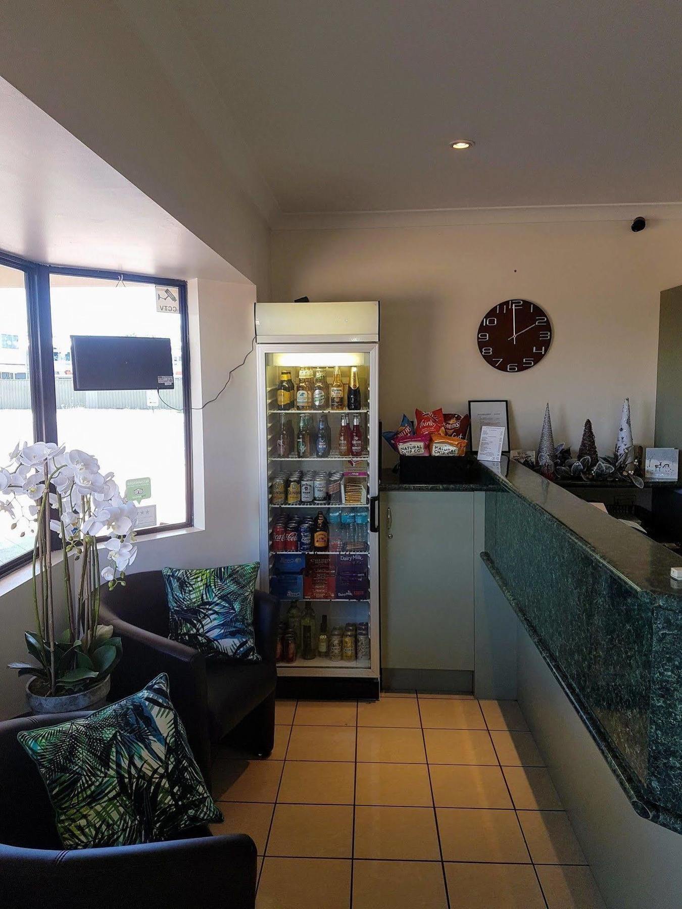 Rockhampton Palms Motor Inn Exteriör bild